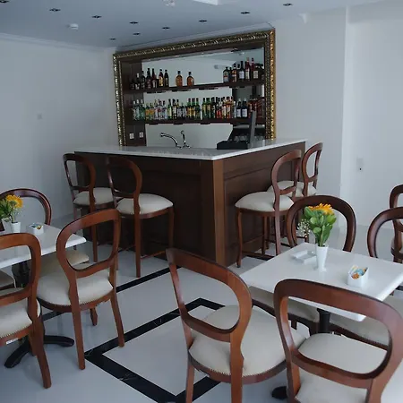 Hotel Metropolis 3*
