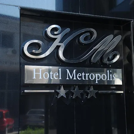 Metropolis Hotel